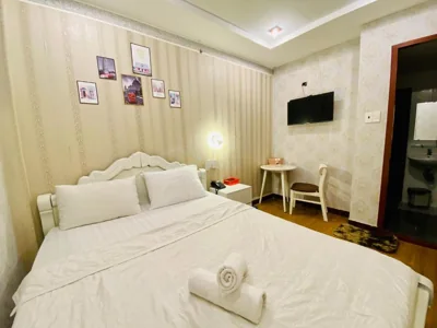 Standard Double Room — Jewel Hotel
